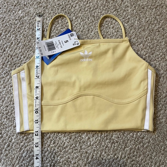 Adidas - Picture 3 of 7